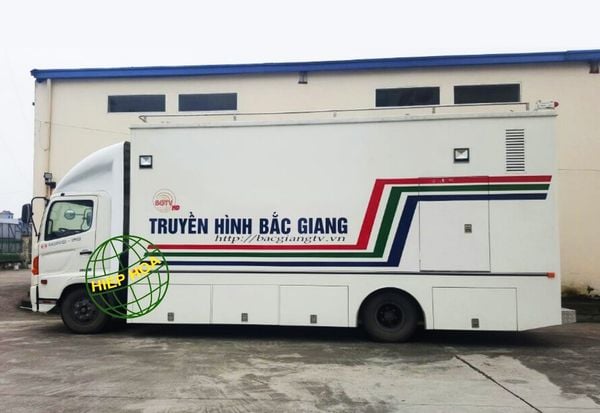 LỄ BÀN GIAO XE TRUYỀN HÌNH CHO TRUYỀN HÌNH BẮC GIANG