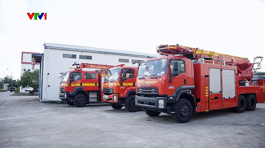 Hình các dòng xe chữa cháy của Hiệp Hòa Group xuất hiện trên phóng sự 